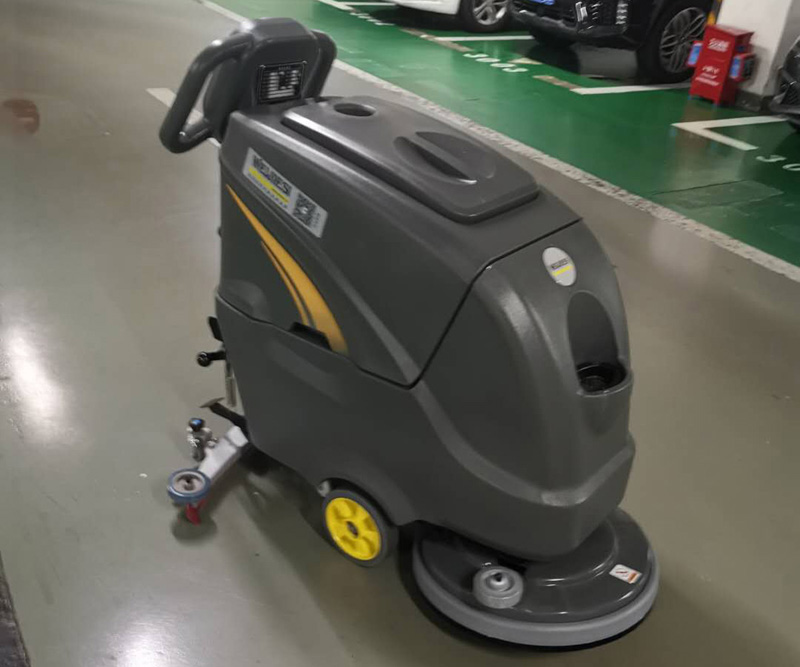 ?电动洗地机智能洗地新体验，，，精准感应更省心！